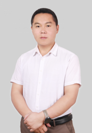 副会长    王全中
赛罕区晶杰家具厂
行业：装修 装饰